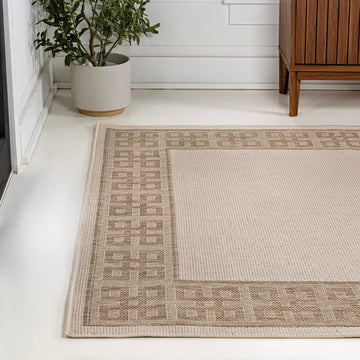 Athena Classic Geometric Border Indoor/Outdoor Area Rug